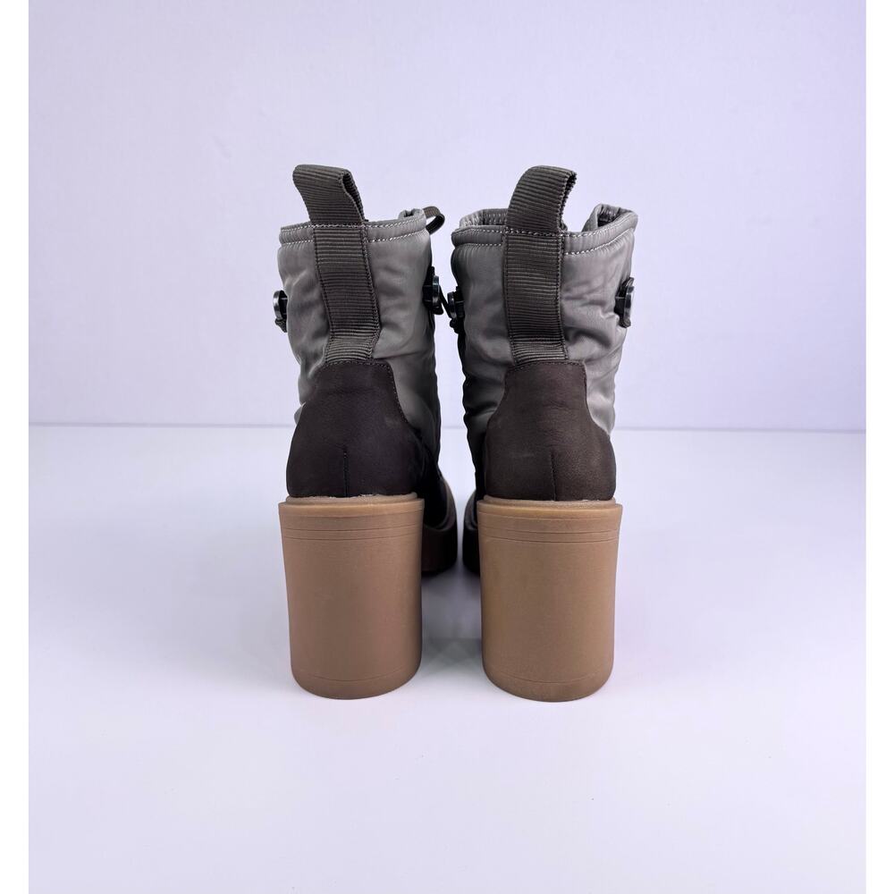 NWOT Dolce Vita Celida Lace Up Heeled Ankle Hiking Boots Lug Sole Size 7 - Picture 3 of 7